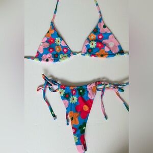 Floral Tie-Side Bikini Set in Bright Blue